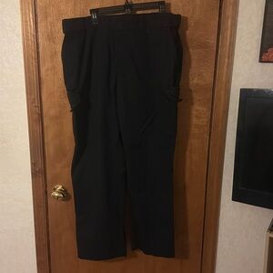 EMS  black 40 short pants